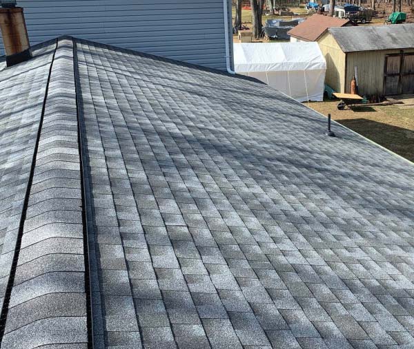 shingles-roofing shingles roof installation project on a multi-story building near Berkeley.